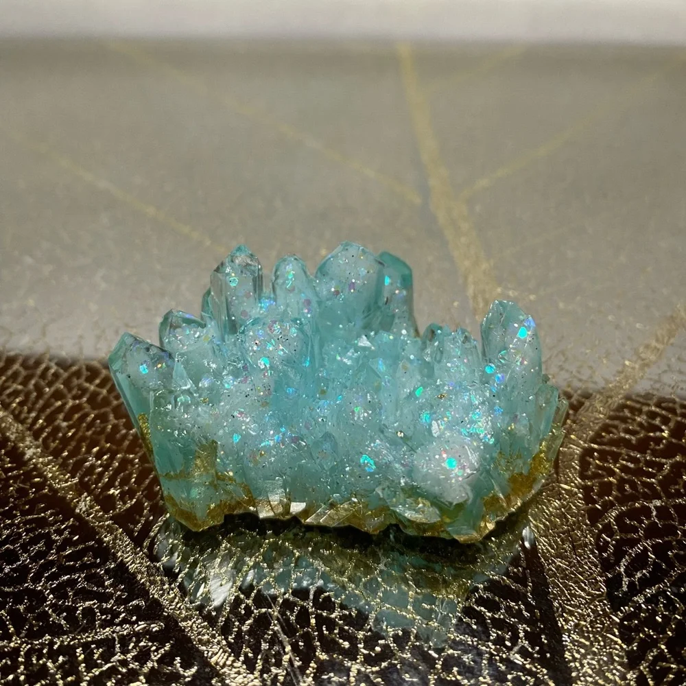 House decoration ~ Frozen light blue crystal cluster with gold flakes 💙🤍 - Picture 9 of 15